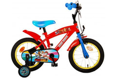 Stoere rode en blauwe Paw Patrol kinderfiets van 14 inch voor jongens van 3-6 jaar met handrem, terugtraprem, zijwieltjes, reflectoren en comfortabel zadel, verkrijgbaar bij Fitmarkt