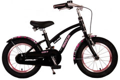 Mat zwarte Volare Miracle 14 inch meisjesfiets met gesloten kettingkast en reflectoren in pedalen, terugtraprem, handrem, verstelbaar zadel en stuur, aluminium frame, standaard en veiligheidskenmerken, verkrijgbaar bij Fitmarktnl