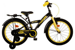 

Volare Thombike Kinderfiets - Jongens - 18 inch - Zwart Geel: Luxe zwarte jongensfiets met gele accenten, handrem, terugtraprem, gesloten kettingkast, afneembare zijwieltjes, zacht zadel, handige achterdrager, verstelbaar stuur en extra lange zadelpen voor groeiend kind, inclusief montagemateriaal, veilig en comfortabel, bij Fitmarktnl